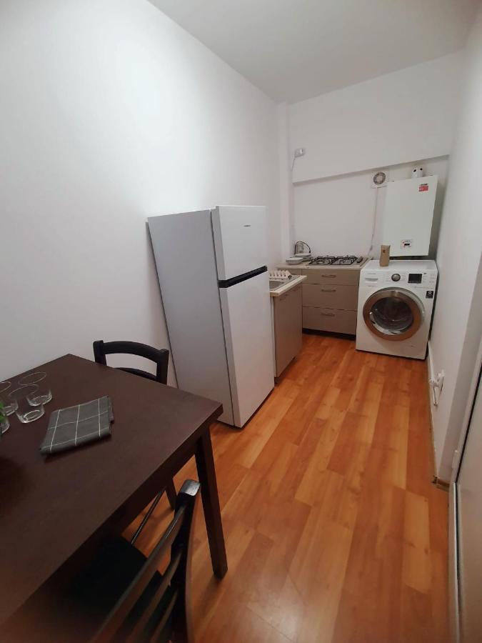 Apartamente Elegante In Regim Hotelier ヤシ エクステリア 写真