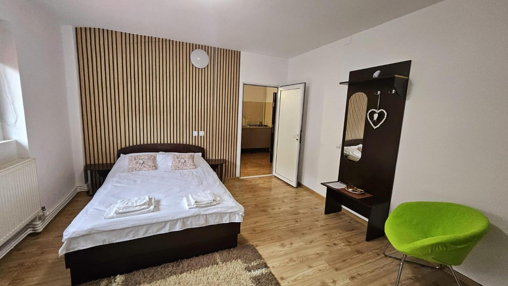 Apartamente Elegante In Regim Hotelier ヤシ エクステリア 写真
